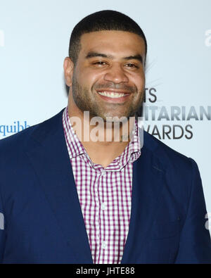 Shawne Merriman partecipa al terzo anno umanitario dello Sport LA LIVE NOVO Los Angeles luglio 11,2017. Foto Stock