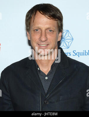 Tony Hawk partecipa al terzo anno annuale di aiuti umanitari sportivi IL Novo Los Angeles DI LOS Angeles, luglio 11,2017. Foto Stock