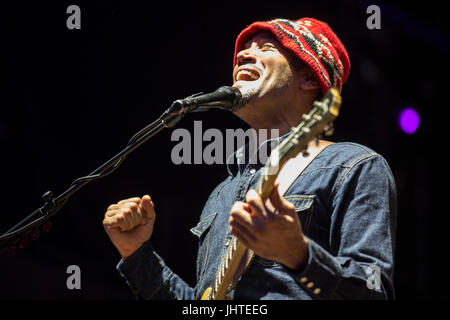 Ben Harper criminali innocenti eseguire giorno uno sloss fest,Birmingham Alabama Foto Stock