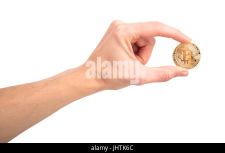 Mano d'uomo azienda golden Bitcoin isolati su sfondo bianco Foto Stock