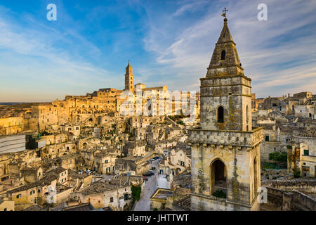 Sassi di Matera, Italia in una giornata di sole Foto Stock