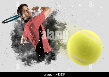 Giocatore di tennis con una rosa uniforme di fuoriuscita di un getto di fumo . Foto Stock