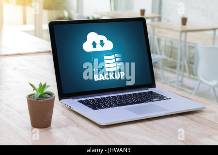 LIVE STREAMING Backup Download di copie di dati di elaborazione dati digitali trasferimento , lo streaming di file di download Foto Stock