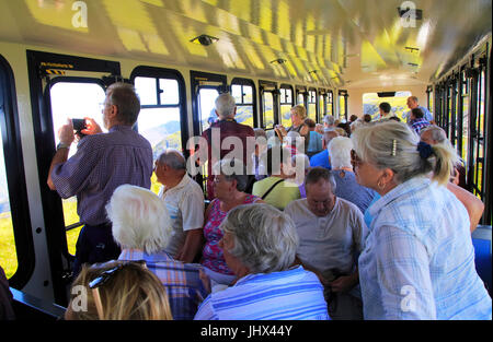 Snowdon Mountain railway, Llanberis, Gwynedd, Snowdonia, Galles del Nord, Regno Unito Foto Stock