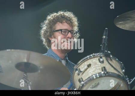 Latitude Festival, Regno Unito 16. luglio, 2017 Servizio pubblico di radiodiffusione riprodurre l'Obelisco tappa - il 2017 Latitude Festival, Henham Park. Suffolk 16 luglio 2017 Credit: Guy Bell/Alamy Live News Foto Stock