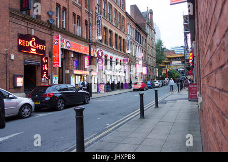 Faulkner Street, China Town Mancheste, Regno Unito alla sera Foto Stock