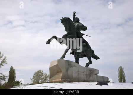 Statua equestre di Alexander Suvorov circondato da neve, Tiraspol, Transnistria Moldavia Foto Stock