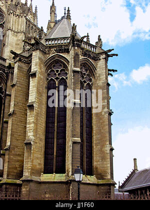 Varie viste esterne della cattedrale di Amiens, Francia, su 5/7/2006 Foto Stock