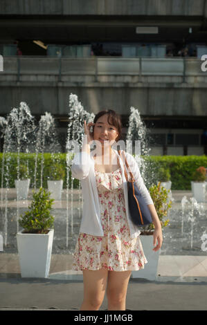 Ritratto di teen all'aperto Foto Stock