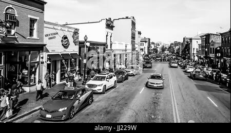 Tipico streetview in Georgetown a Washington - Washington DC / COLUMBIA - Aprile 7, 2017 Foto Stock