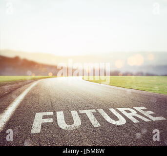 Strada che conduce verso il futuro Foto Stock