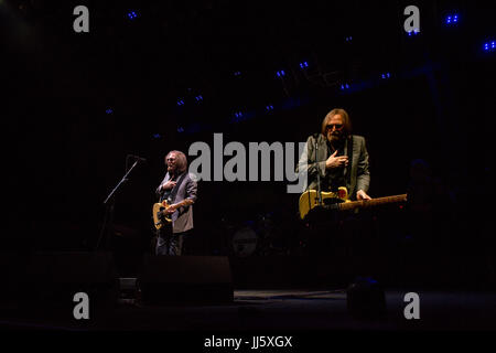 Tom Petty & The a tutto rock di eseguire a Toronto il proprio quarantesimo anniversario tour. Foto di Bobby Singh/@fohphoto Foto Stock