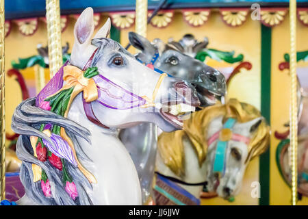 Close-up i dettagli della giostra vintage cavallo Foto Stock