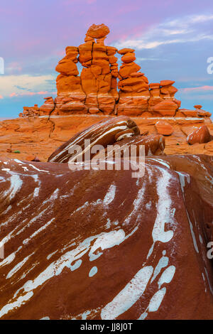 Arte rupestre al Adeii Eechii scogliere, in Coconino County, Arizona, Stati Uniti d'America Foto Stock