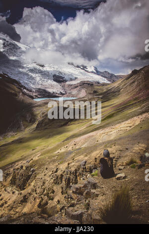 Ausangate glaciale gamma di montagna & laghi, Perù Foto Stock