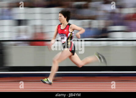 Della Cina di Yiting Shi vince la donna 200m T36 durante il giorno cinque del 2017 World Para di Atletica a Londra Stadium. Foto Stock