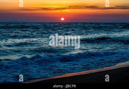 Un altro tramonto Aegian Sea in Grecia Foto Stock