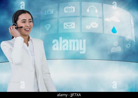 Composito Digitale di modelli indossando set testa Foto Stock