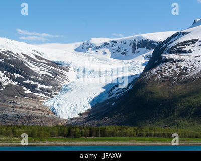 Vista del ghiacciaio Engabreen in Saltfjellet-Svartisen Parco Nazionale della contea di Nordland in Norvegia Foto Stock