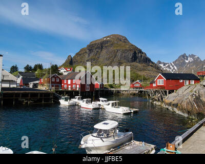 Villaggio di Å i Lofoten un piccolo villaggio di pesca in Lofoten un archipeligo nel mare di Norvegia Norvegia Foto Stock