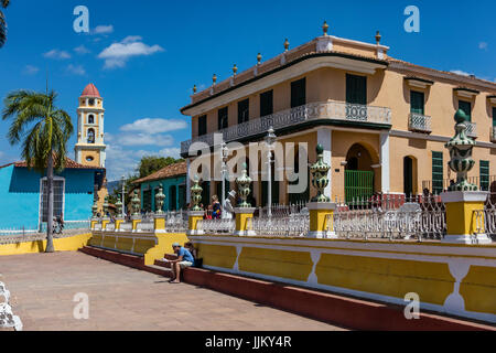 Il Museo Romantico è ospitato nella ex Palacio Brunet sulla PLAZA MAYOR - Trinidad, Cuba Foto Stock