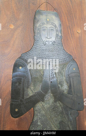 Ottone memorial Sir John Wingfield circa 1389, chiesa di Santa Maria, Letheringham, Suffolk, Inghilterra, Regno Unito Foto Stock