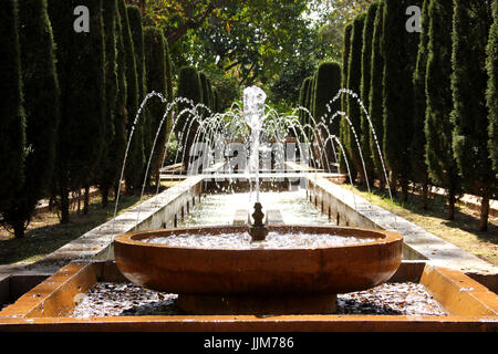Fontana nel giardino S'Hort del Rei, Palma di Mallorca Foto Stock