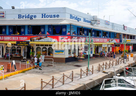 Bridgetown, la capitale delle Barbados e i relativi dettagli. Foto Stock