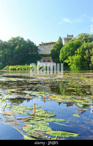 Francia, Indre (36), Parc naturel régional de la Brenne, Ciron, le Château de Romefort surplombant la Creuse // Francia, Indre, parco naturale del Bren Foto Stock