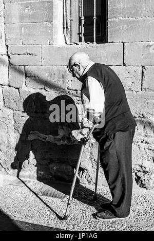 La popolazione locale in Navarrete, la Rioja, Spagna. Camino de Santiago. Foto Stock