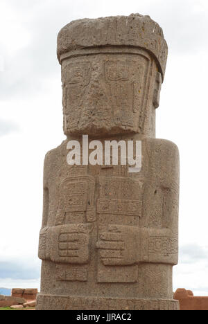 Il Ponce monolito di Tiwanaku, precolombiana sito archeologico, Bolivia, Sud America Foto Stock