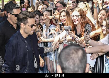 Milano Moda Uomo settimana - Giorgio Armani - Arrivi con: Liam Payne Dove: Milano, ME, Italia Quando: 19 giu 2017 Credit: IPA/WENN.com * * disponibile solo per la pubblicazione in UK, USA, Germania, Austria, Svizzera** Foto Stock