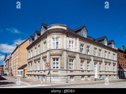 Ripristinato houseKjellerupsgade nella città vecchia di Aalborg dello Jutland in Danimarca Europa Foto Stock