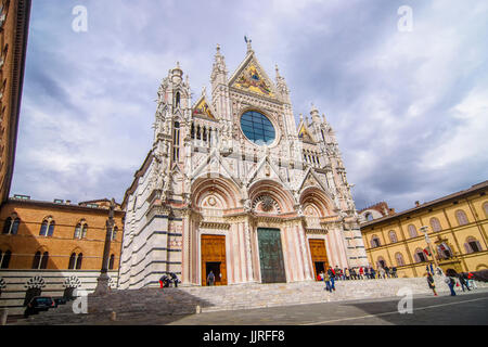 Panorama del Duomo di Siena, Toscana, Italia Foto Stock