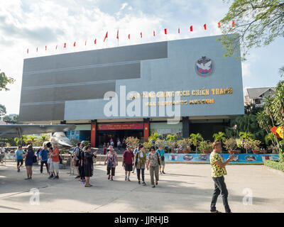 Ho Chi Minh city, a Saigon, Vietnam del Sud: [ Ho Chi Minh city Residuati Bellici Museum commemora la guerra del Vietnam ] Foto Stock