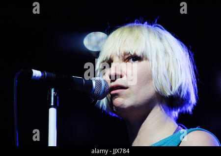 Sia che ha eseguito 2008 Coachella Music Festival Indio. Foto Stock