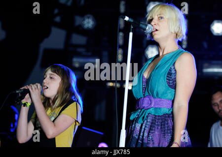 Sia che ha eseguito 2008 Coachella Music Festival Indio. Foto Stock