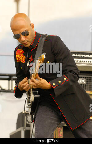 Tom Morello street sweeper social club eseguire 2009 kroq epicentro pomona fairplex pomona. Foto Stock