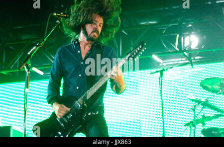 Il cantante Dave Grohl Foo Fighters esegue 2007 kroq la invasione Home Depot Center di carson,california. Foto Stock