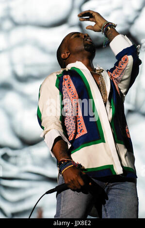 Kanye West suona 2011 Coachella Music Festival marzo 17,2011 Indio. Foto Stock