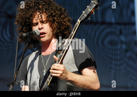 Andrew Stockdale Wolfmather suona 2009 KROQ epicentro Pomona Fairplex Pomona. Foto Stock