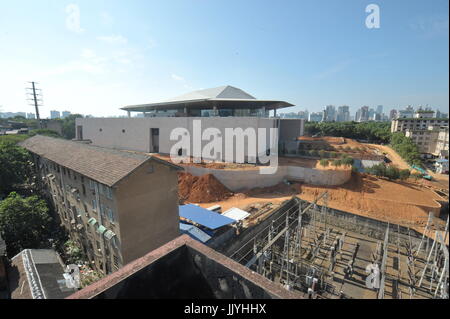 Changsha. 21 Luglio, 2017. Foto scattata a luglio 21, 2017 mostra la vista generale della costruzione del sito del Hunan museo provinciale in Changsha della centrale provincia cinese di Hunan. Il museo, fermo apertura al pubblico a causa di lavori di ristrutturazione, la riapertura è prevista per prima della fine del 2017. Credito: lunga Hongtao/Xinhua/Alamy Live News Foto Stock