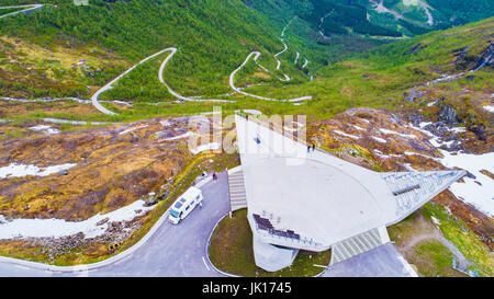 Gaularfjellet viewpoint. Gaular, Norvegia. Foto Stock