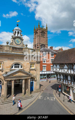 Il Museo Buttercross e San Lorenzo è la Chiesa, Ludlow Shropshire. Foto Stock