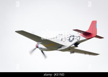 P-51 Tuskegee aviatori " Red Tail' Mustang visualizza Fairford International Air Tattoo 2017 Foto Stock