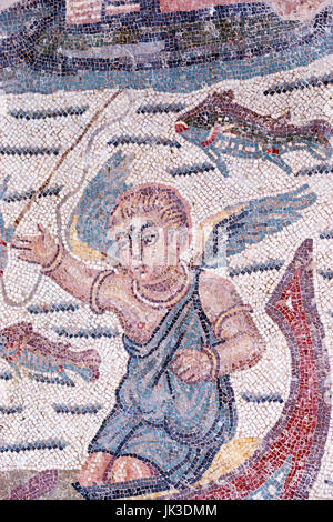 La pesca amorini, sala del Cherubino pescatori, mosaici romani in villa romana o il palazzo della Villa Imperiale del Casale Villa Romana del Casale, Sicilia Foto Stock