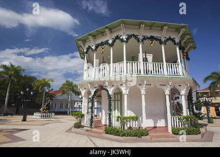 Repubblica dominicana, Costa Nord, Puerto Plata, Gazebo nel Parque Central park Foto Stock