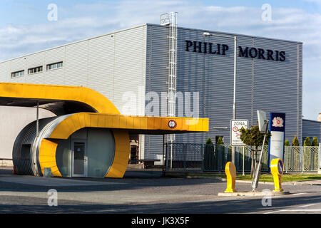 Fabbrica di Tabacco, Philip Morris International, logo, segno, Repubblica Ceca Foto Stock