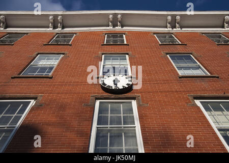 Stati Uniti d'America, New York, Long Island, Sag Harbor, Main Street, dettaglio del Palazzo Comunale Foto Stock