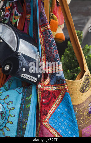 Stati Uniti d'America, Maryland, North Baltimore, Hampden, quartiere bohemien onorando Hon locale cultura, souvenir sull'Avenue, 36th Street Foto Stock